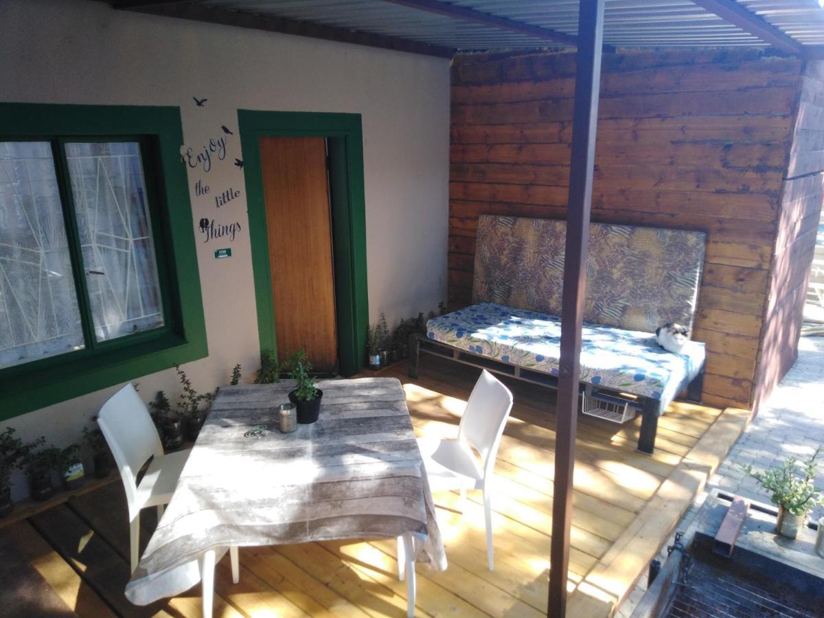 Xenia Bed & Breakfast Віндгук Екстер'єр фото