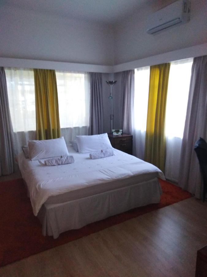 Xenia Bed & Breakfast Віндгук Екстер'єр фото