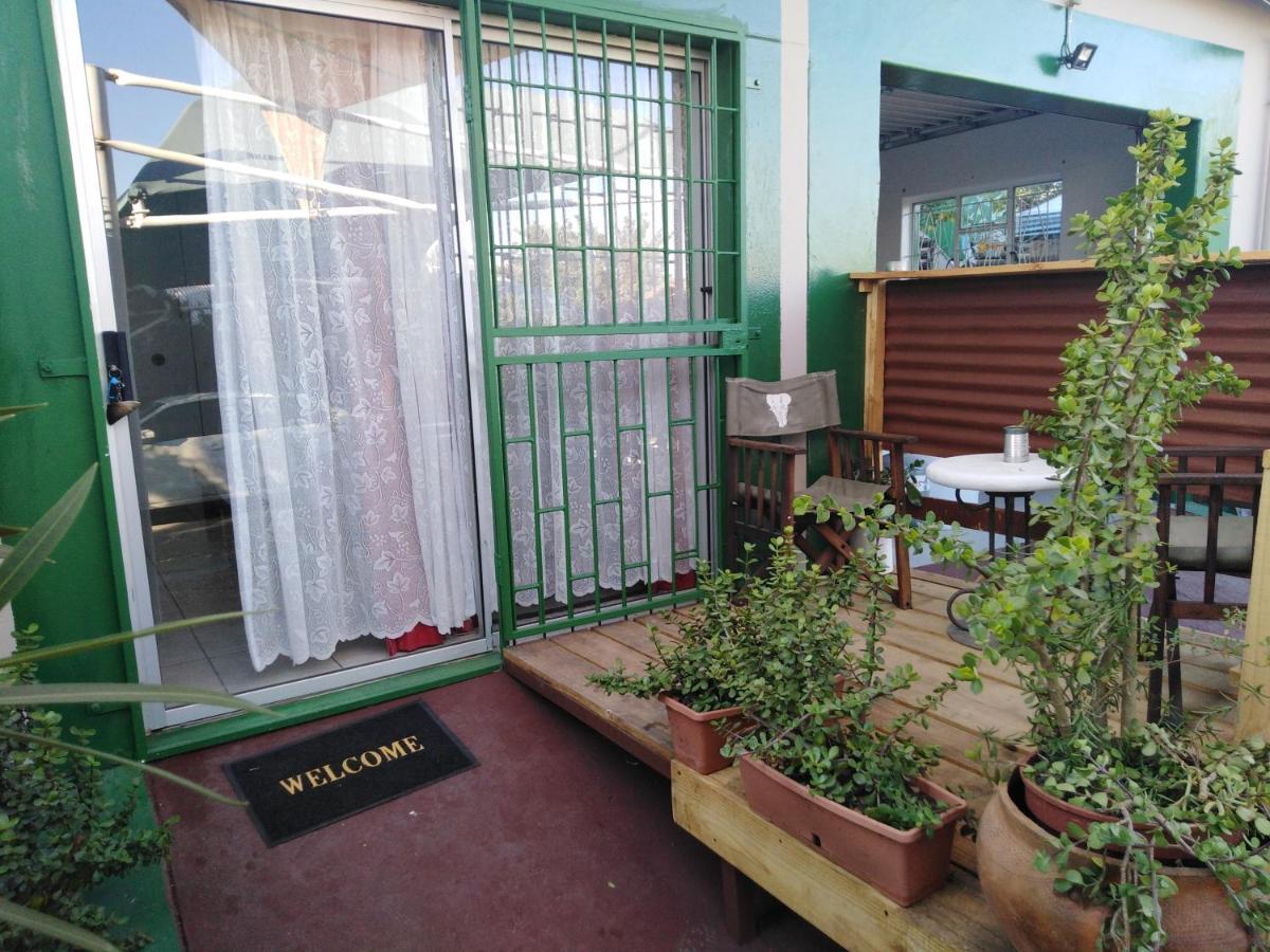 Xenia Bed & Breakfast Віндгук Екстер'єр фото