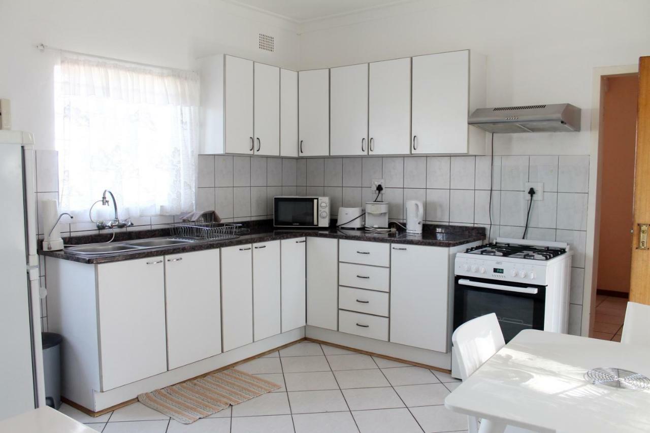 Xenia Bed & Breakfast Віндгук Екстер'єр фото